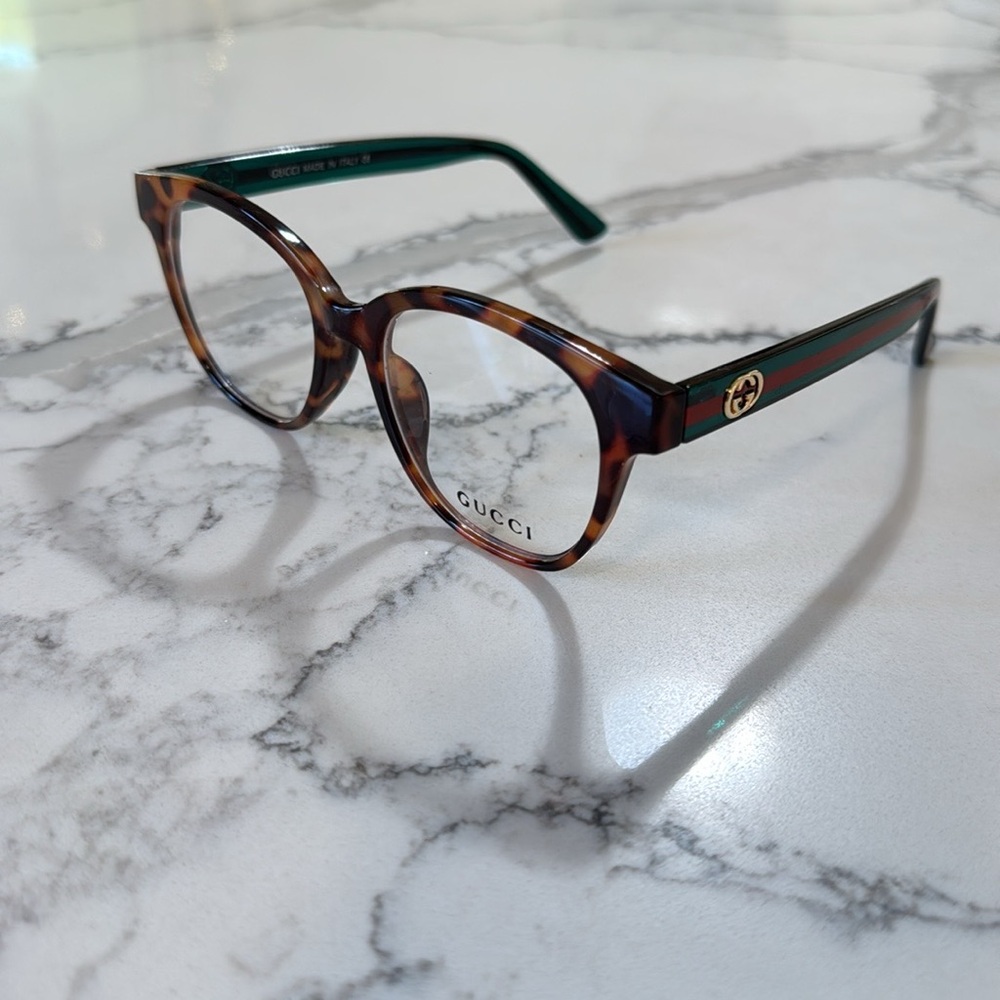 GG G u c c i Tortoise Shell Eyeglasses